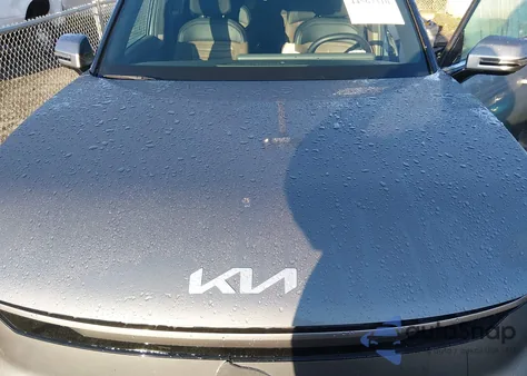 2024 Kia Ev9 Land from USA, damaged, VIN KNDADFS53R6036733